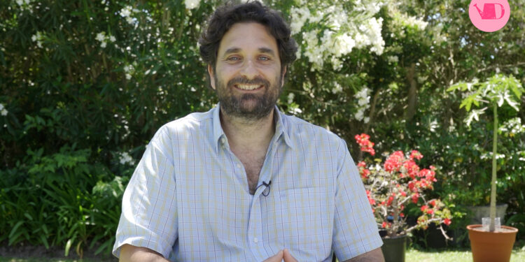 ¿Cómo es el jardín de un huertuber por dentro? Mirá esta nota y enterate