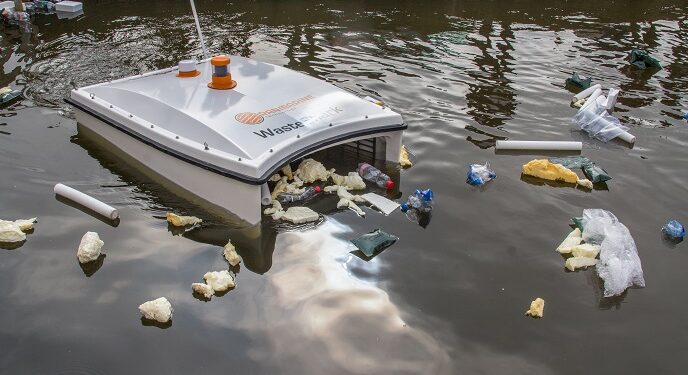 Una aspiradora marina para disminuir la contaminación en océanos