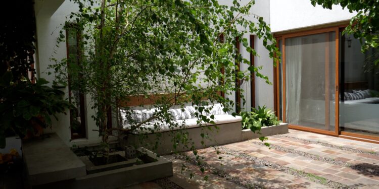 Para inspirarse: así se transformó un estanque que ya no funcionaba en un banco súper canchero