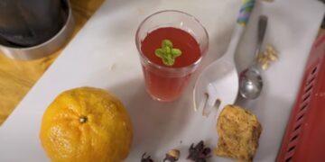 Bebidas probióticas: qué son y cómo hacer una en casa con cáscaras de mandarina (video)