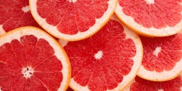 Trucos de jardinería: cómo hacer un antihongos natural con semillas de pomelo