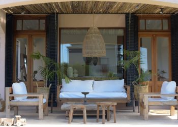 Troncos de madera: la última tendencia en espacios exteriores