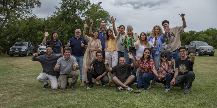 Experiencia DeRaíz: Probar y vivir las herramientas