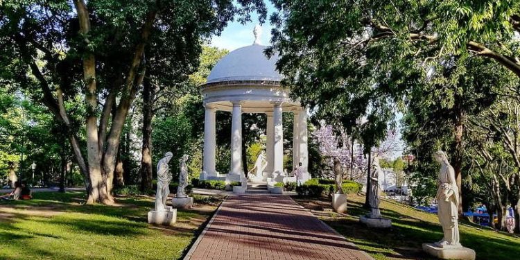 Agenda de verano: el ciclo para disfrutar de terrazas, jardines y parques porteños que no te podés perder