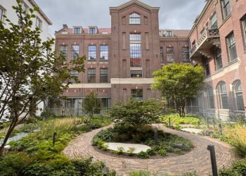 El mejor hotel del mundo tiene un jardín de Piet Oudolf y la cocina del chef argentino Federico Heinzmann