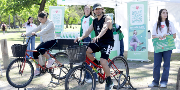 Avalian pedaleó por la salud y el ambiente con su acción “Yo ❤️ Bici”