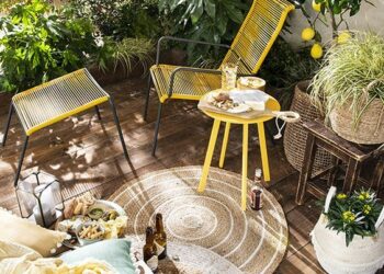 Cómo preparar tu balcón para una juntada con amigos este verano